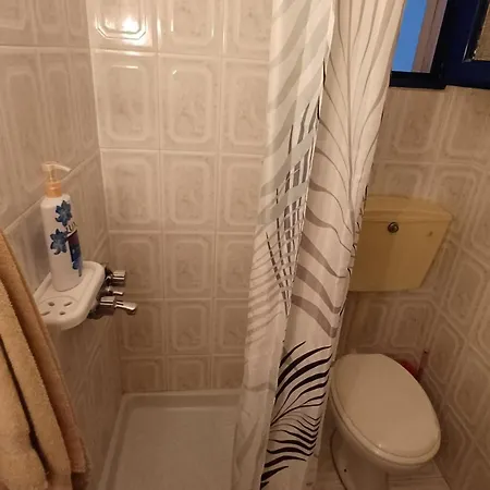 Lerian House بيت للعطل Lakkíon